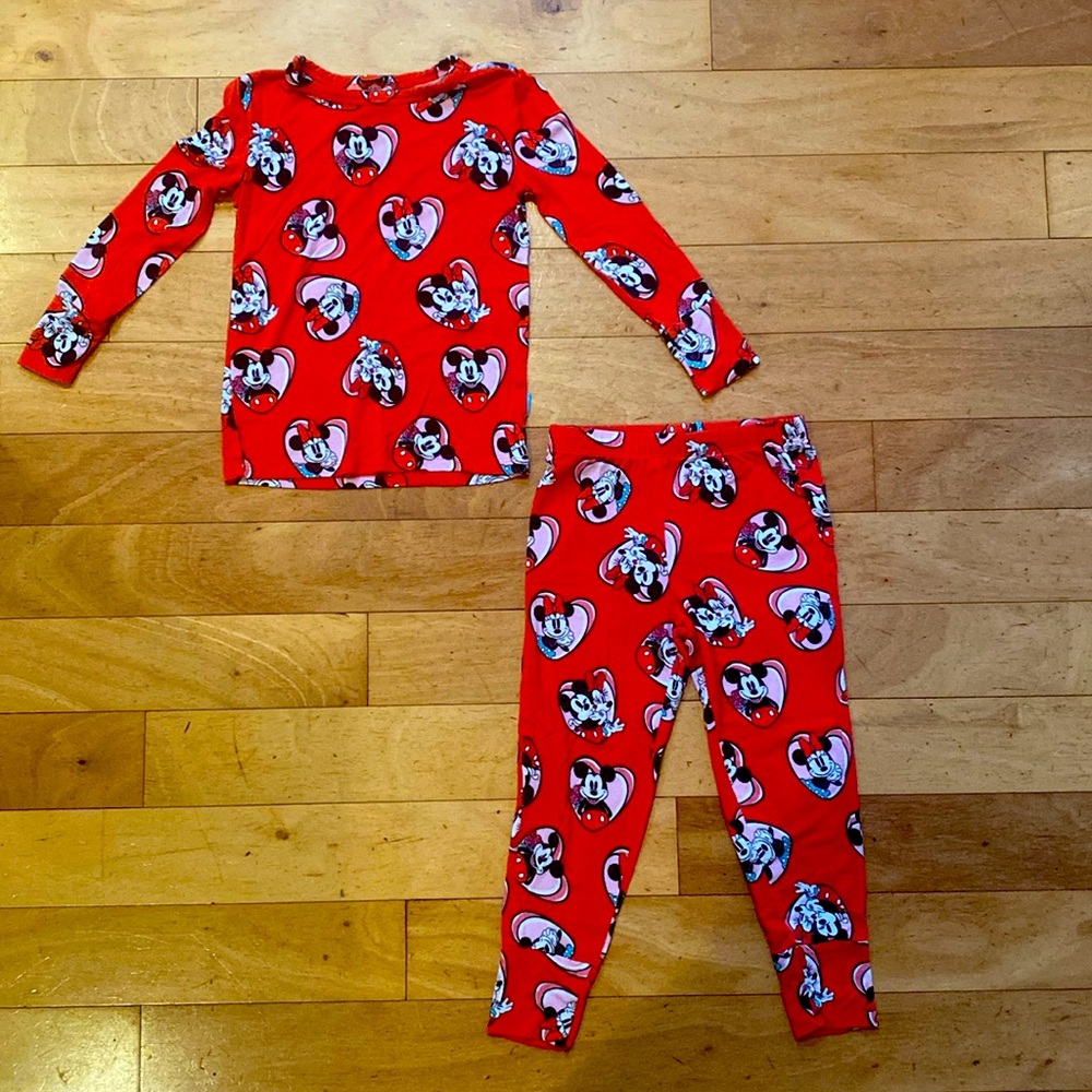 Posh Peanut Minnie & Mickey Pajamas. Size 3-4T.
